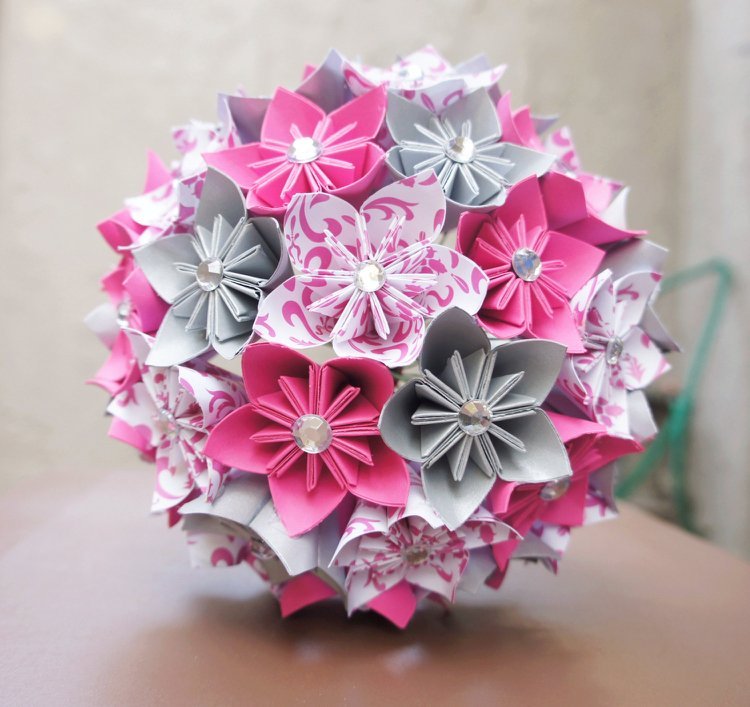Kusudama Origami Flower Ball Pink Grey Strass