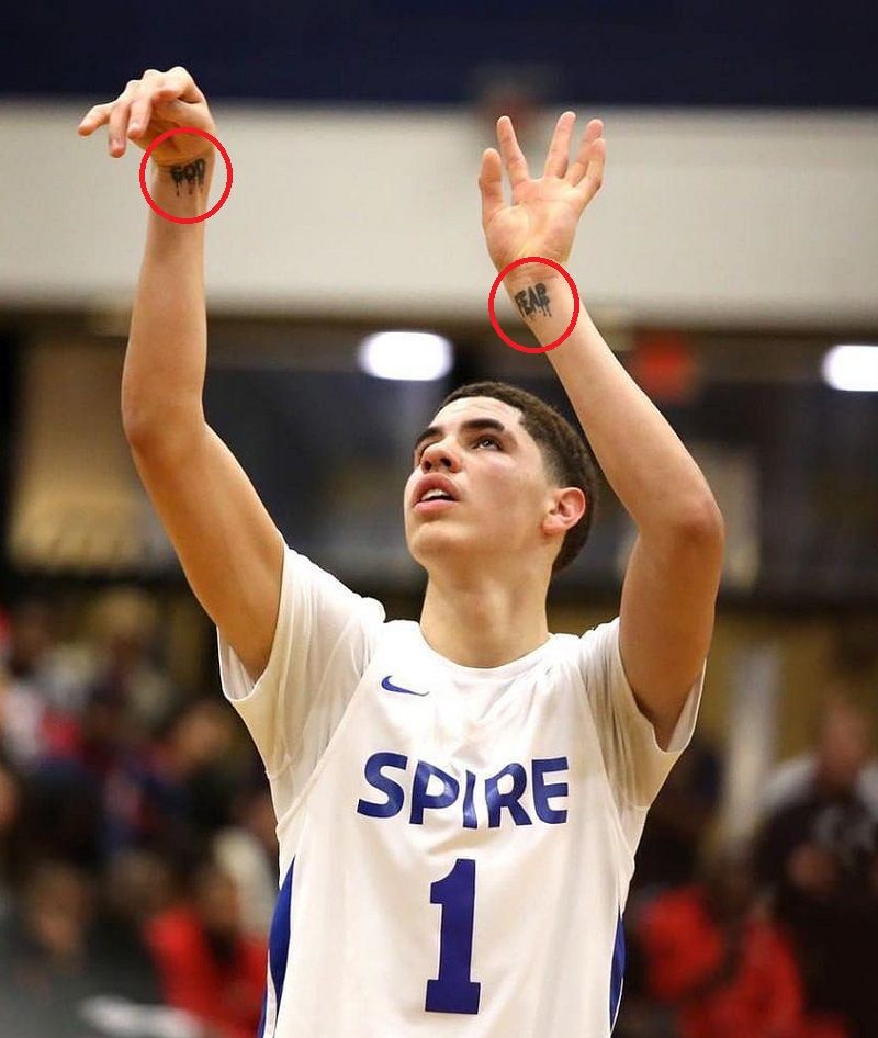 ラメロボール-神の恐怖-タトゥー