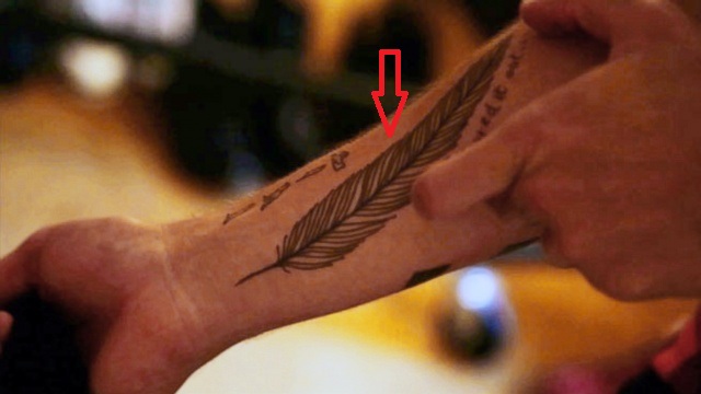 Tatuaggio di piume di Liam Payne