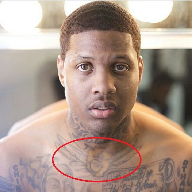 lil durk - nota musical com tatuagem de asas