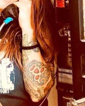 Tatuagem de caveira de lita