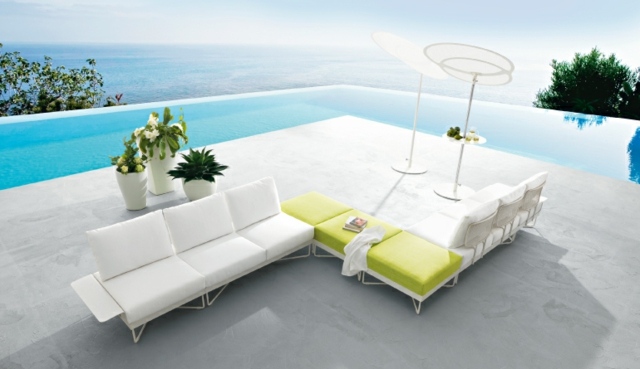 Canapea design umbrelă gradină cu trei locuri