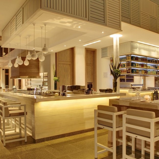 Scaune de bar luminoase design-lung-hotel Mauritius Scaune de bar lumina de design lung-plajă-vis hotel Mauritius insula de vis