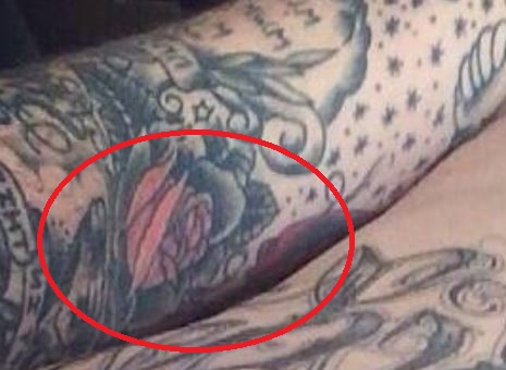 Mac Miller Red Rose sul braccio sinistro