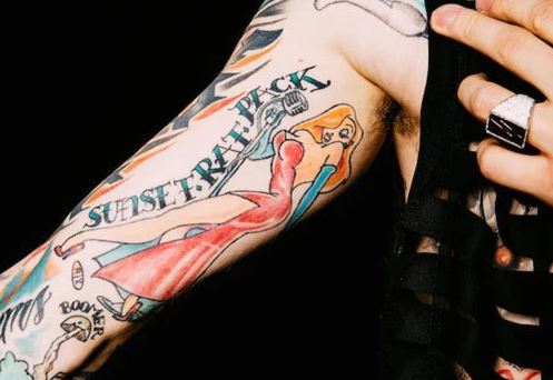 Tatouage de lapin MGK Jessica