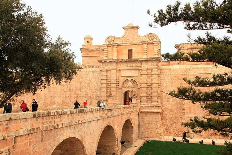 Mdina vizitează activitățile de vacanță din Malta