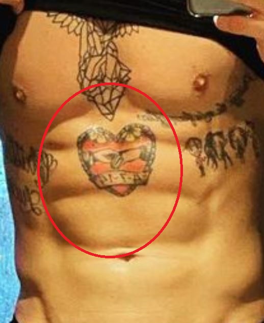 Tatuaggio cuore stomaco Marek