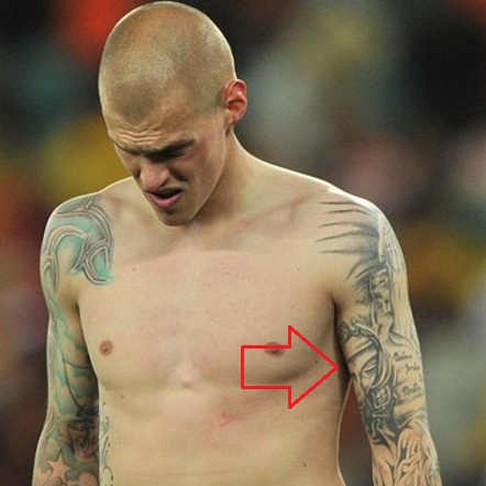 Martin Cartel Tetovaža na levi roki