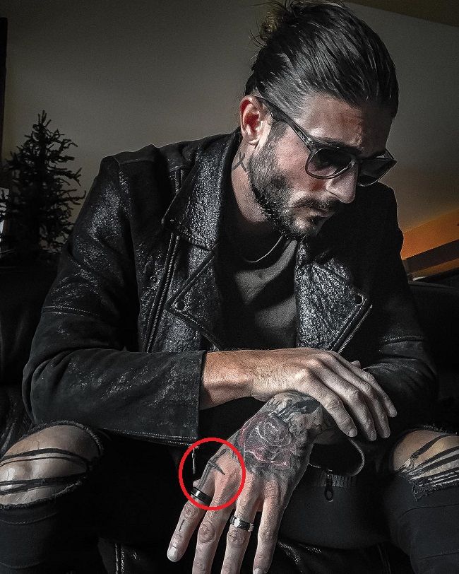 Matthew Smith-Cross tetovaža