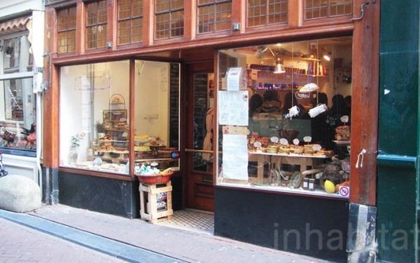 Mobilier din paleti euro De Laatste kruimel Café