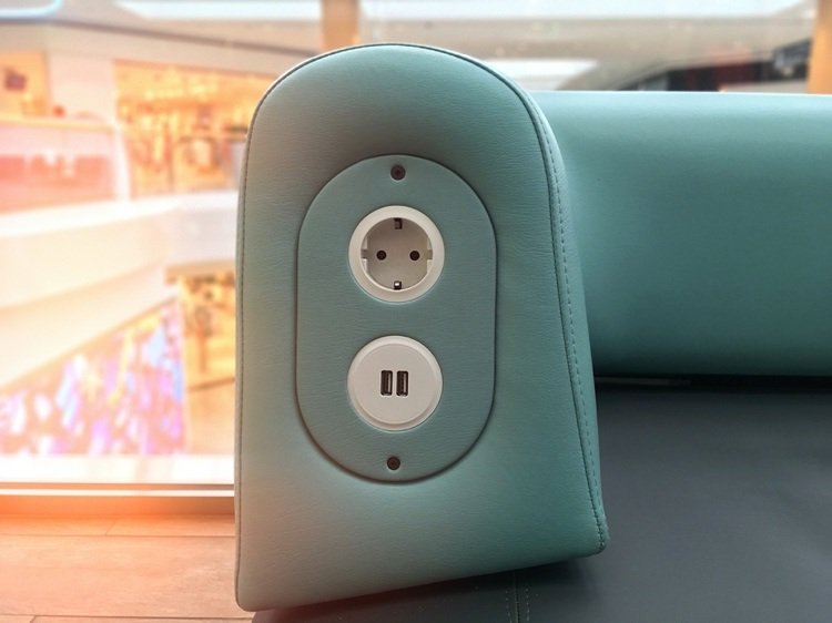 Mobilierul inteligent combină confortul și tehnologia