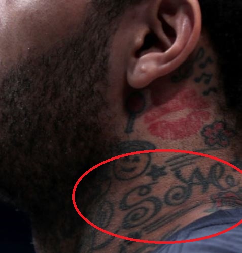 Mike Scott Pisanje na vratu