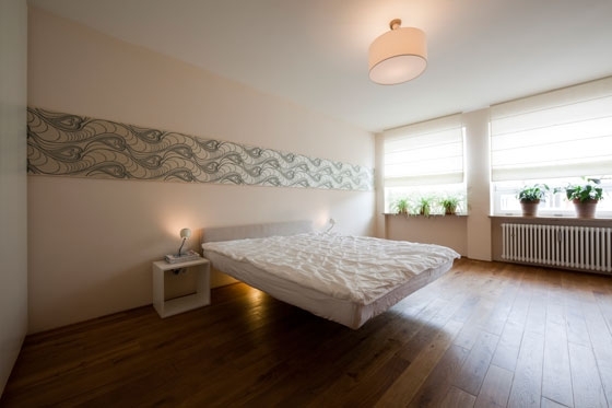 pat modern în dormitor