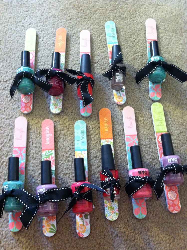 suveniruri Crăciun idei originale prietene frumusețe ambalaj lucruri