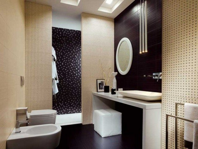 gresie baie moderna design perete maro ciocolata Design perete gresie culoarea maro ciocolată maro