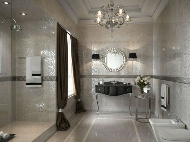 idei de design clasic baie mozaic culoare Idei amenajare baie gresie mozaic culoare argintiu bej