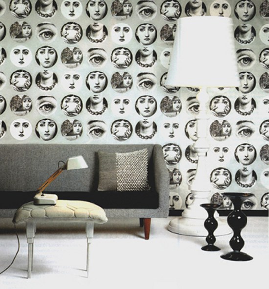 design modern perete fotolii gri tapet alb negru