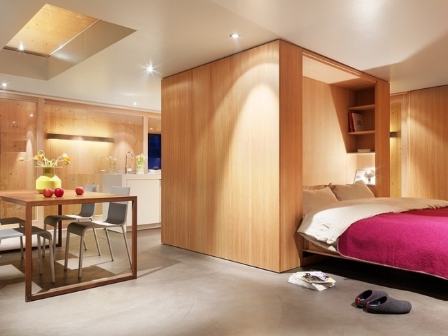 material din lemn de perete convertit cabană modernă din lemn în Elveția