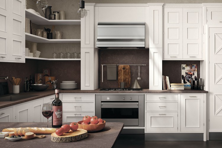 blaturi de lucru roșu-maro și peretele din spate Bucătărie modernă - stil rustic - blat roșu-maro