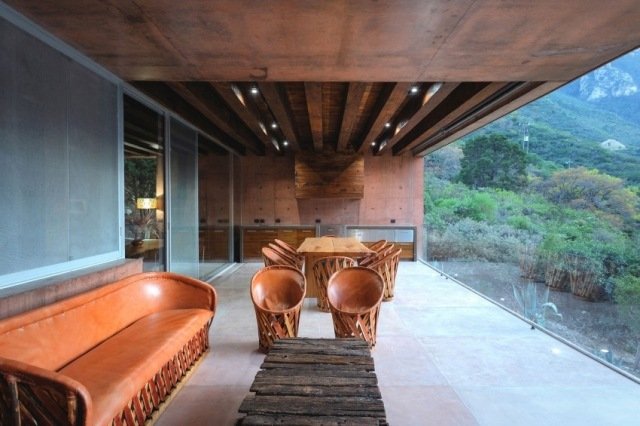 terasa acoperita panouri din otel corten mobilier din piele terasa-acoperita-corten-panouri-otel-piele-mobilier