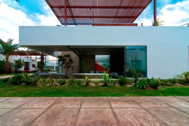 zona de relaxare deschisa casa seta casa de designer cu terasa pe acoperis