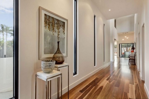 casă modernă în holul de intrare din Melbourne, Australia clădire rezidențială modernă melbourne australia hol de intrare