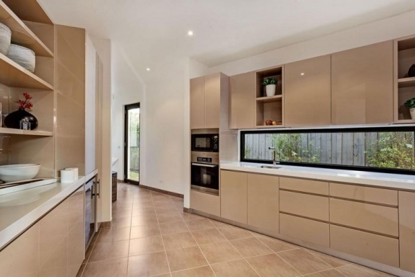 5 Manor Street Australia unități de bucătărie bej lucios 5 unități de bucătărie bej lucioase Manor Street