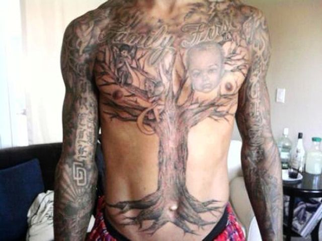 Tatuaggio sul petto di Monta Ellis