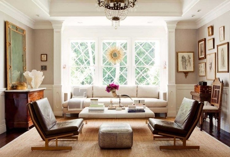 Decorarea și mobilierul nu trebuie să perturbe fluxul de lumină Mobilați camera de zi în conformitate cu Feng Shui-mobilier-antic-canapea-fotoliu-piele-fereastră-candelabru-cristal
