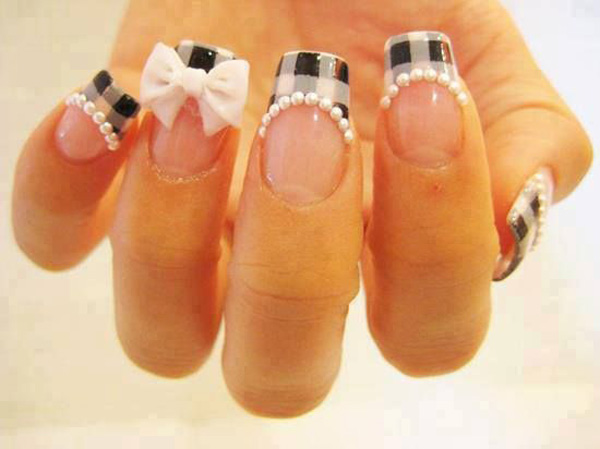 Design de unghii francez cu arcuri, perle și bijuterii 3d Design-francez-unghii-margele-arc-3D-bijuterii-idei-nail art
