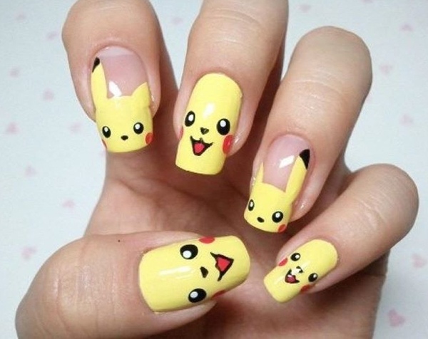 Nail art cu unghii Pokemon Pikachu în galben strălucitor Nail Art-Design-Pokemon-Nails-Design-Pikachu