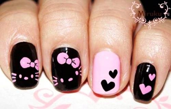 Creați nail art Hello Kitty cu inimi mici Nail art-design-ideas-Hello-Kitty-cu-inimioare