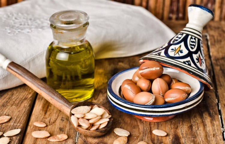 Crema de față în sine nu face uleiul de argan comedogen