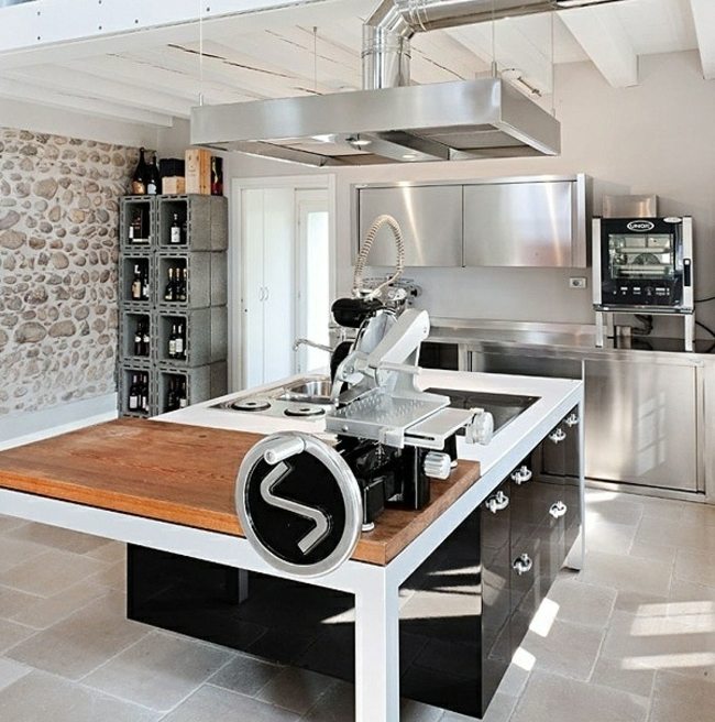 Pivniță de vin negru cu design de bucătărie Insula bucătăriei cramă de vin negru perete de piatră