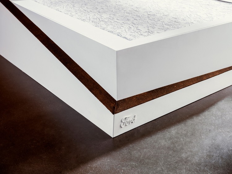 pat dublu modern saltea noua cadru pat alb
