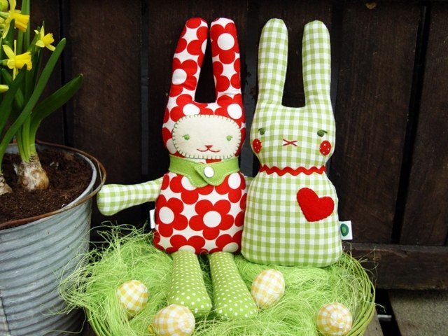 Decorează-ți singur păpușile amuzante de Paște Decorați-vă ideile păpușilor, instrucțiuni de artizanat