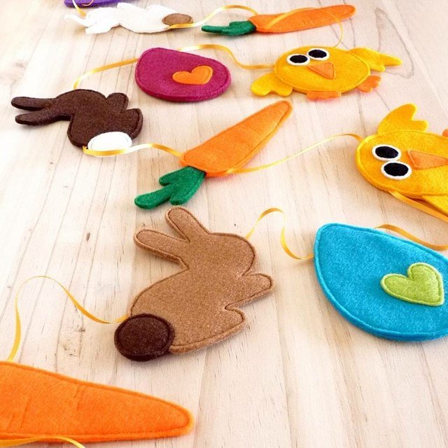 Iepurașul de Paște de Paște face propriile ouă de Paște Ouăle de Paște de ghirlandă îți fac idei singur