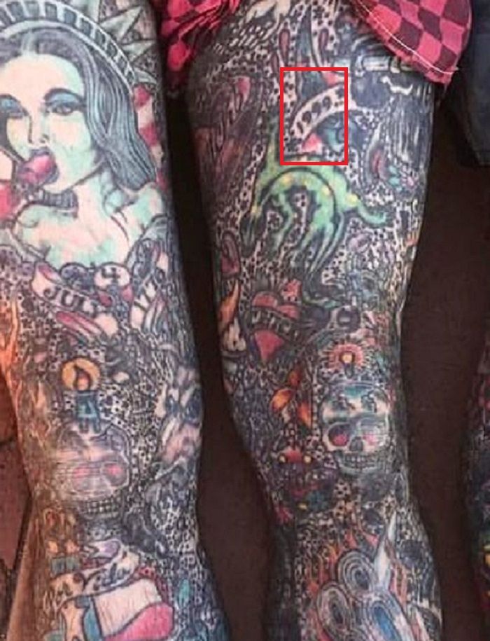 1999-Oliver Peck-tatouage