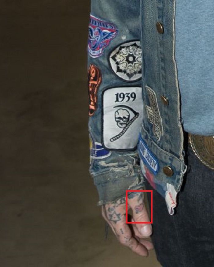 Coeur avec un pic de flèche-oliver