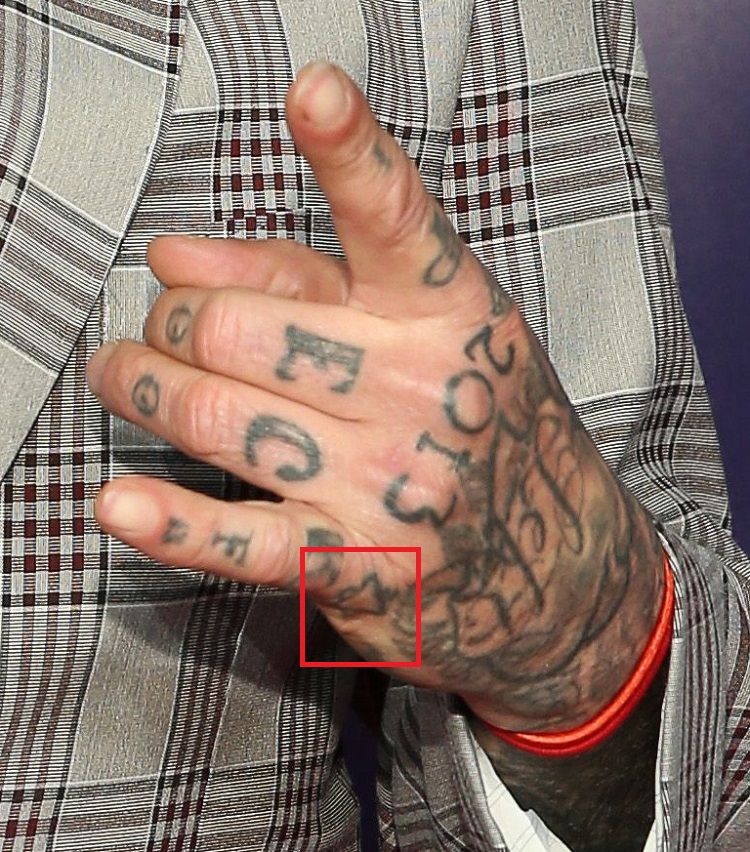 Oliver Peck-Main-Tattoo-Tat