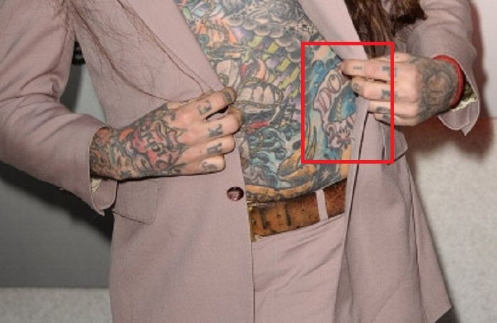 torse gauche-tatouage-oliver peck