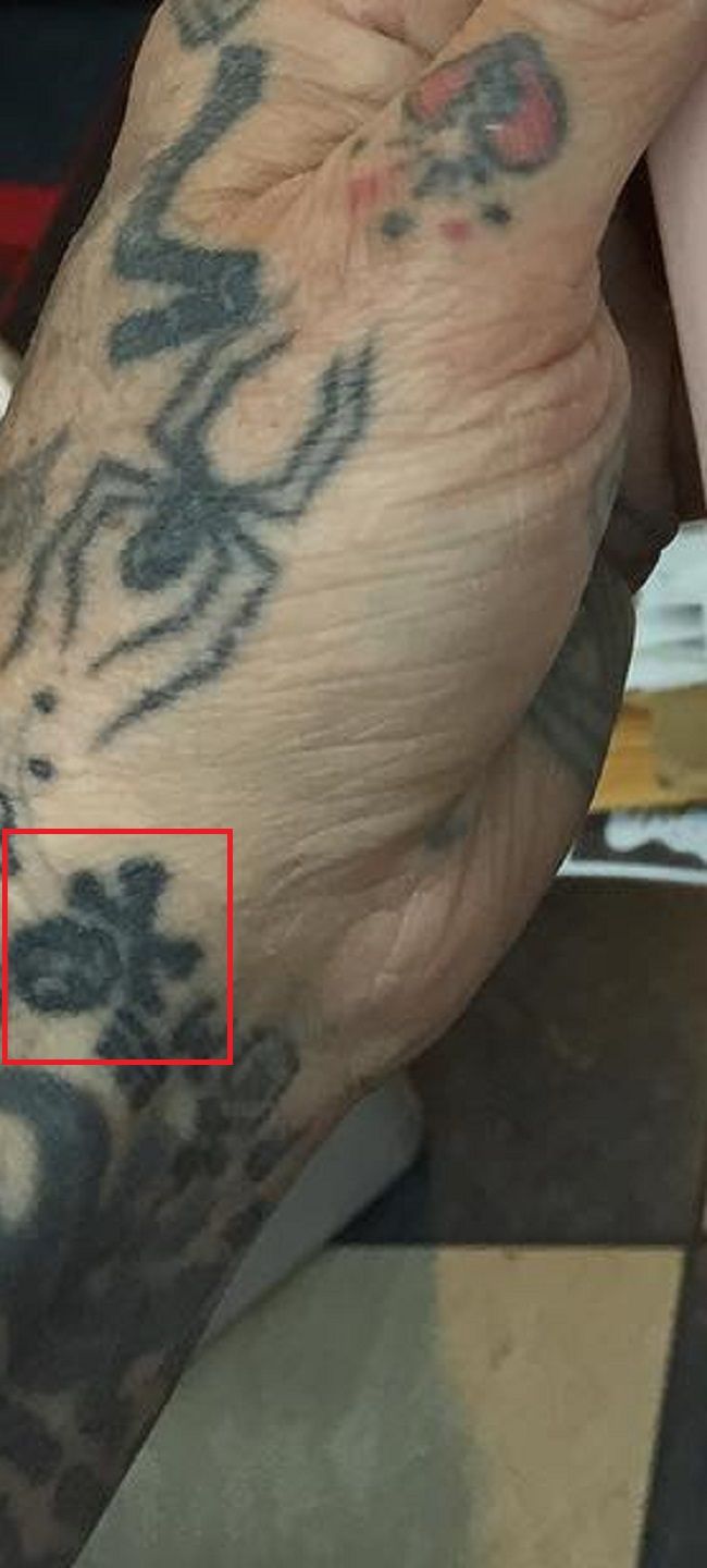 poignet-tatouage-oliver