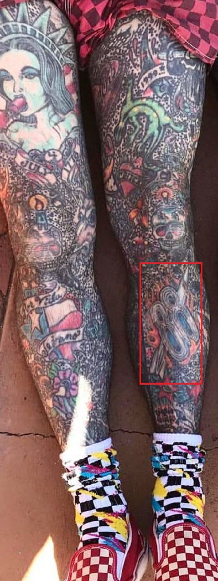 tatouage jambe gauche-oliver peck