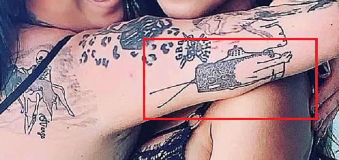 chuva de phelia braço direito