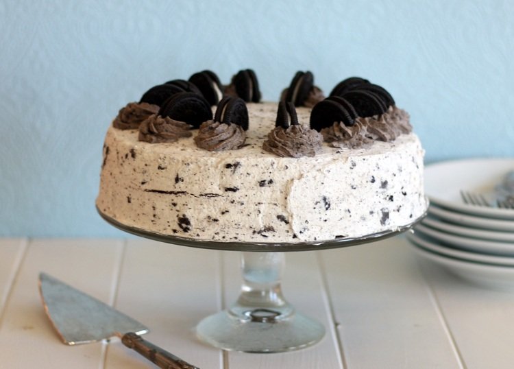 Tort Oreo-face-propria-rețetă-coace-tort-de-casă