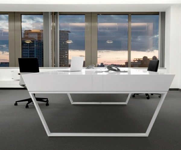 birou interior minimalist de culoare alb interior minimalist de birou culoare albă suprafață lucioasă