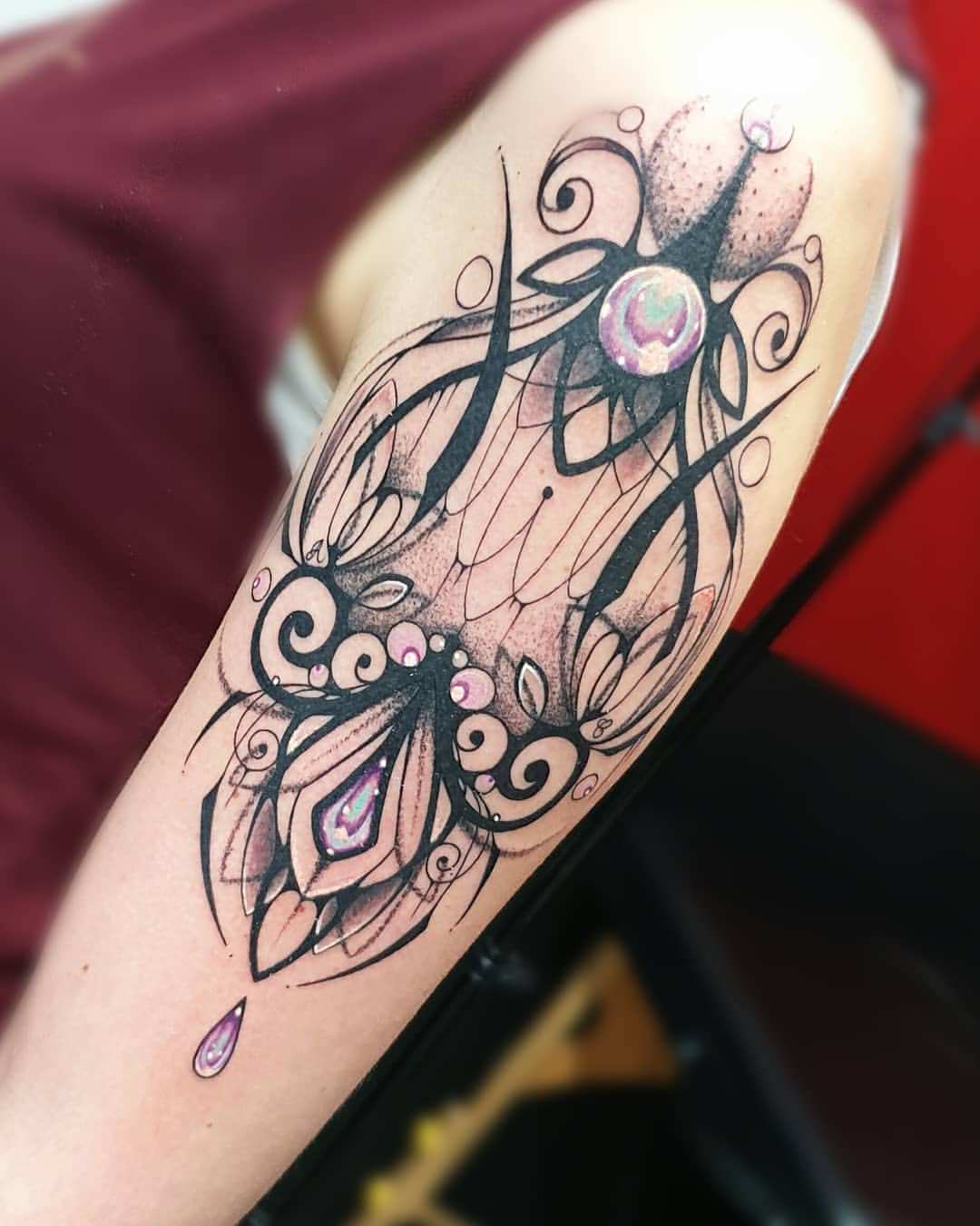 Ornament tatuaj umăr tatuaj durere tatuaj idei tatuaj femeie design