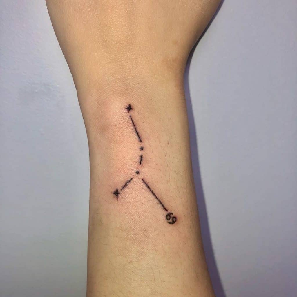 Tatuagens de estrelas, tatuagem salva, 19