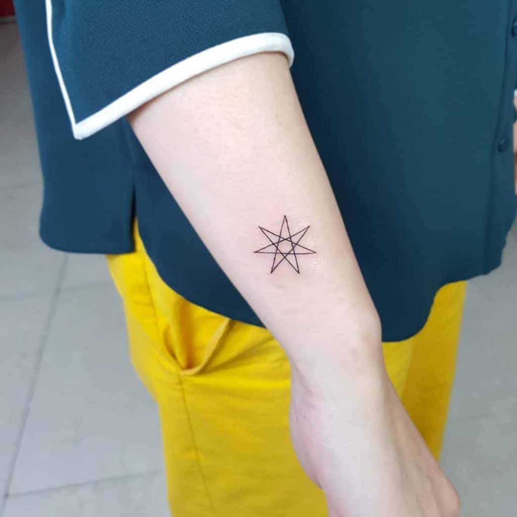 Tatuagens de estrelas, tatuagem salva, 28