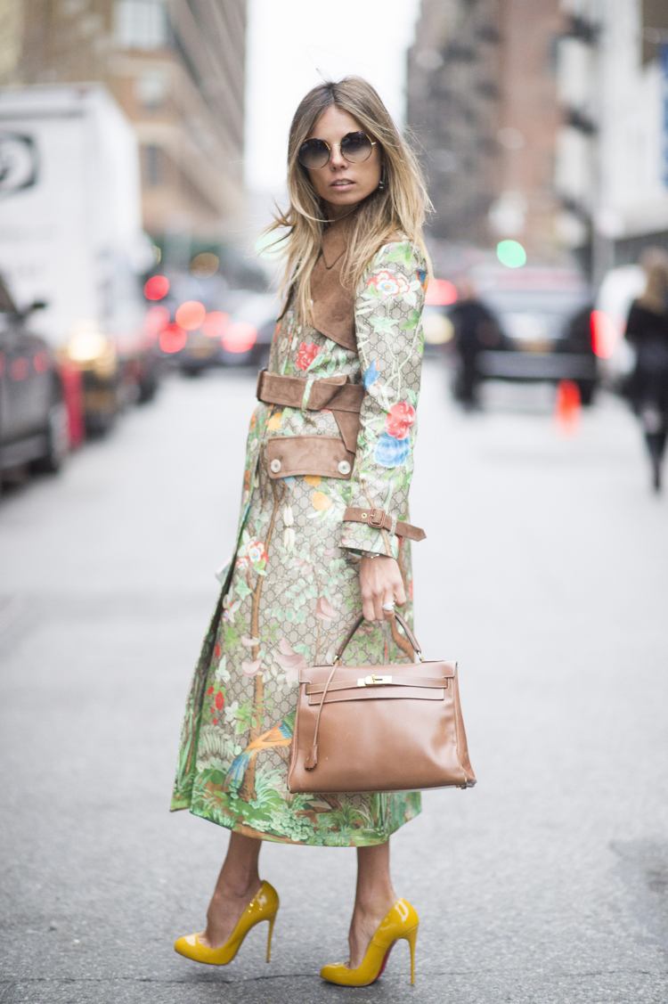 Palton elegant Chanel cu imprimeuri în culoarea Pantone „Greenery” pantone-color-green-2017-fashion-style-elegant-chanel